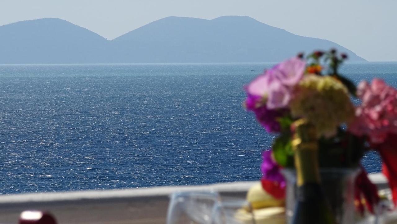 Blue Holiday Hotel Vlorë Exterior foto